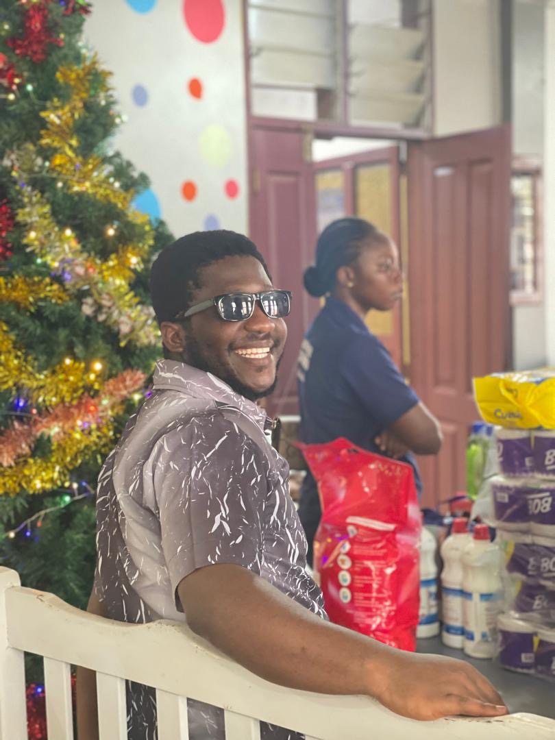 Christmas donation day
